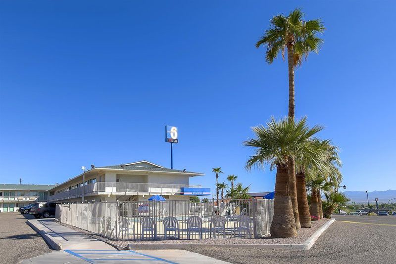 Motel 6-Needles, Ca Exterior photo